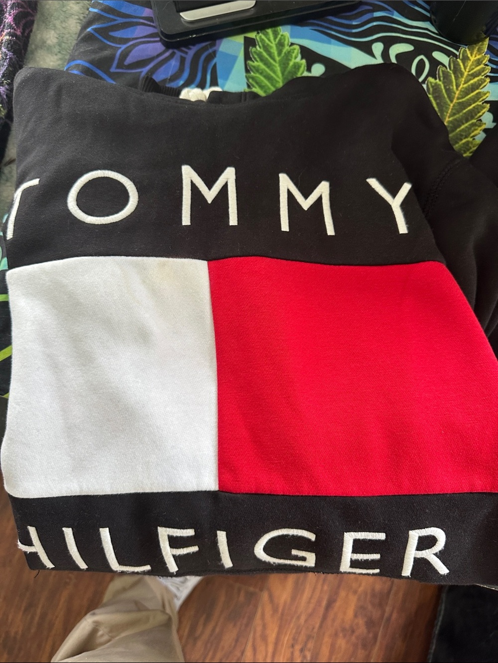Medium Black Tommy Hilfiger Sweatshit